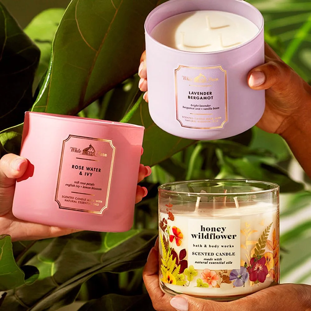 BATH & BODY WORKS — Kona Commons